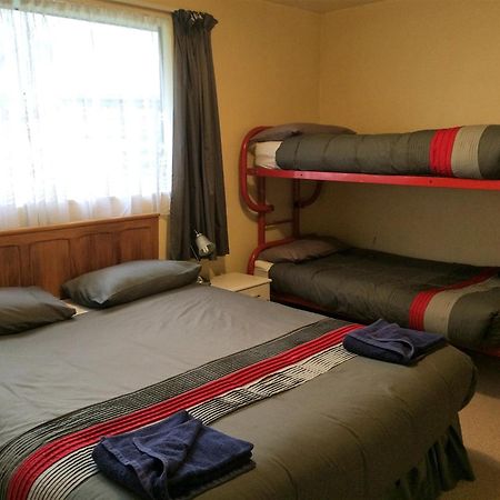 מת'בן Cedar Chalets And Barkers Lodge חדר תמונה