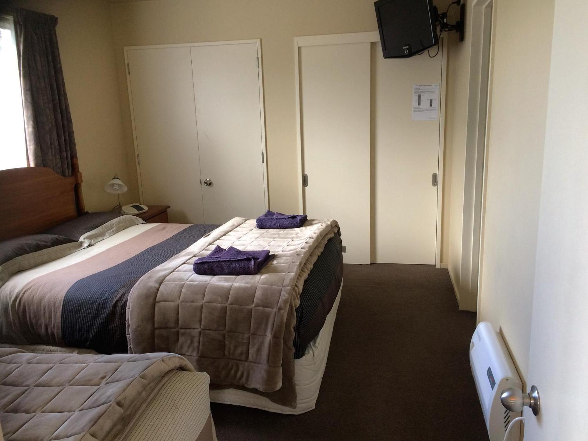 מת'בן Cedar Chalets And Barkers Lodge חדר תמונה