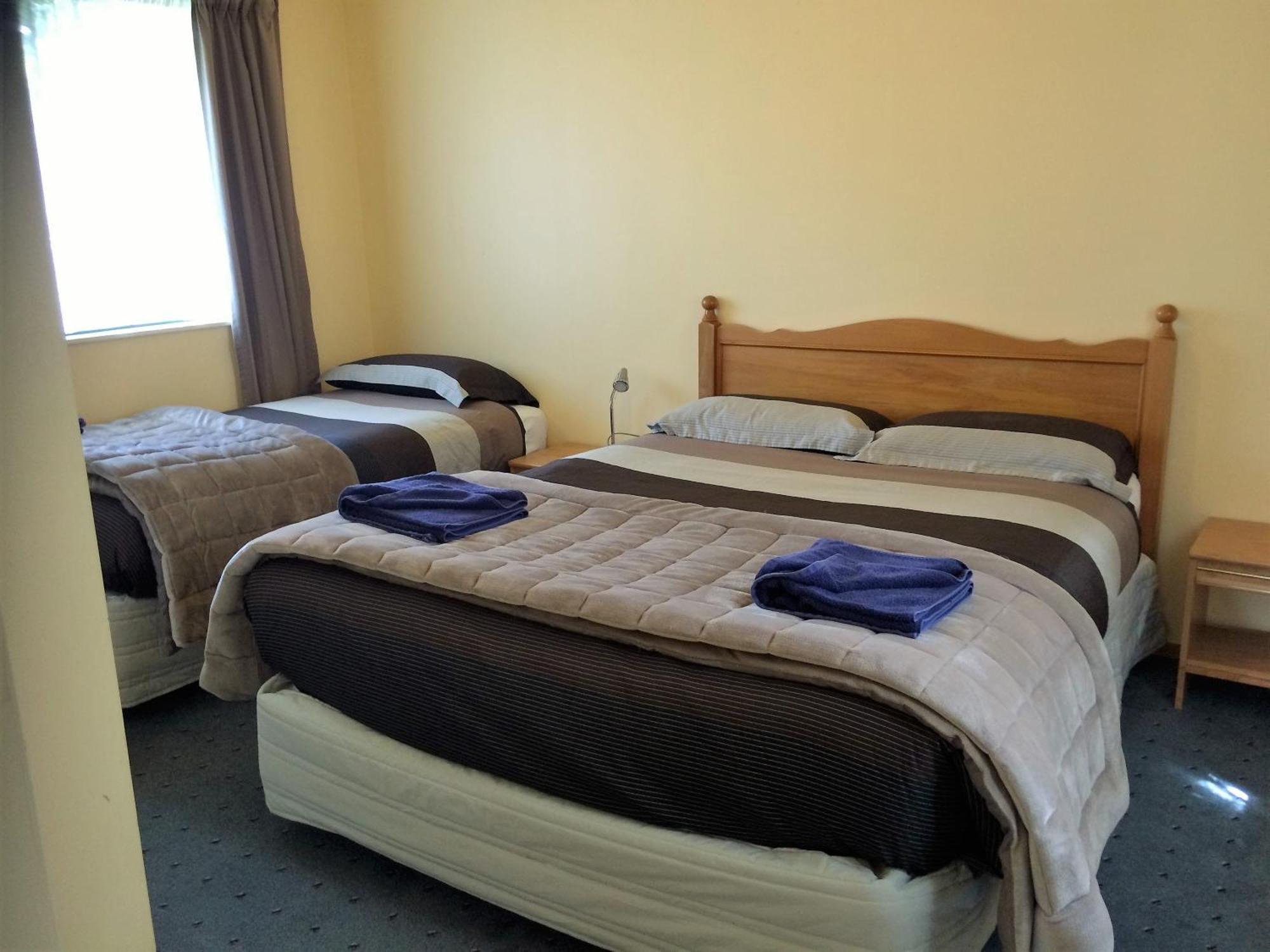 מת'בן Cedar Chalets And Barkers Lodge חדר תמונה